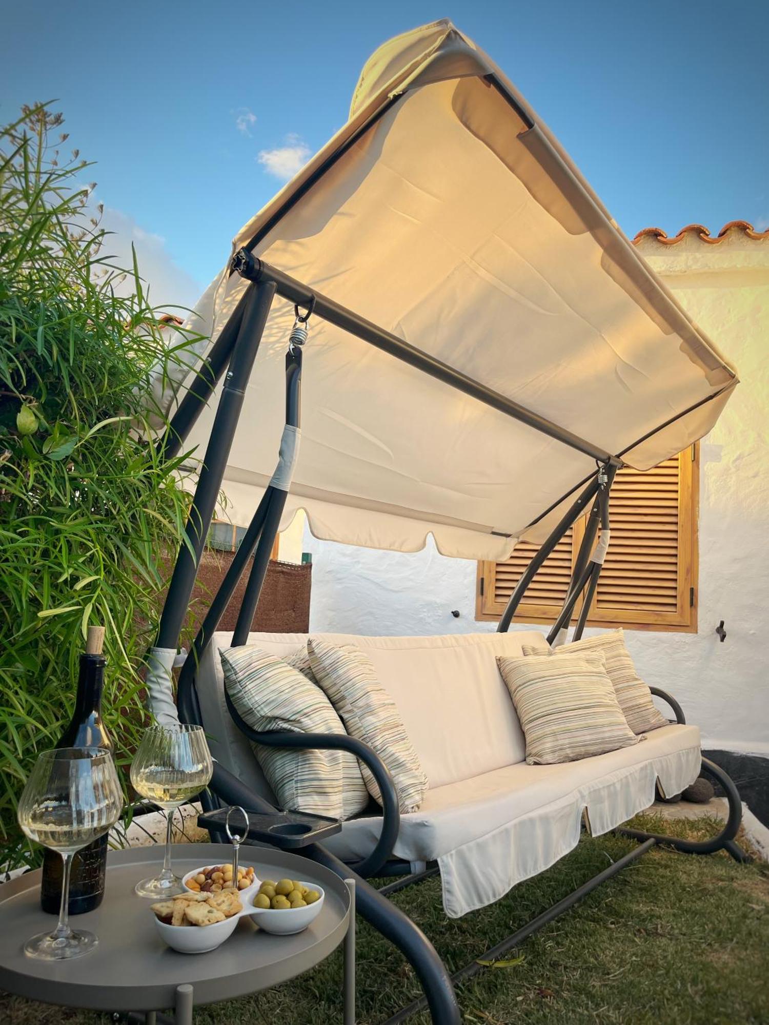 Buzzstays: 1-Bed Bungalow, Garden, Near Yumbo & Beach Maspalomas  Exterior foto
